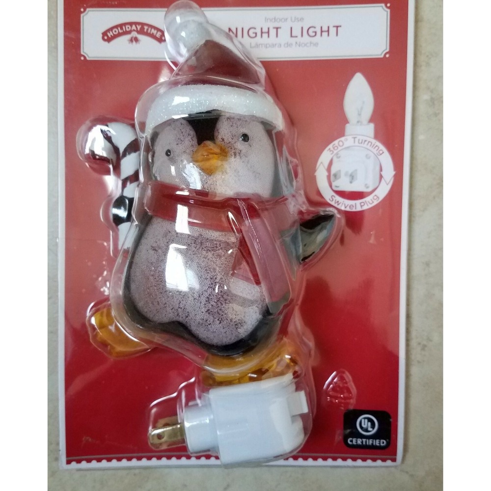 Holiday Time Penguin Night Light with (1) Bulb Holiday Fun Indoor Use NEW